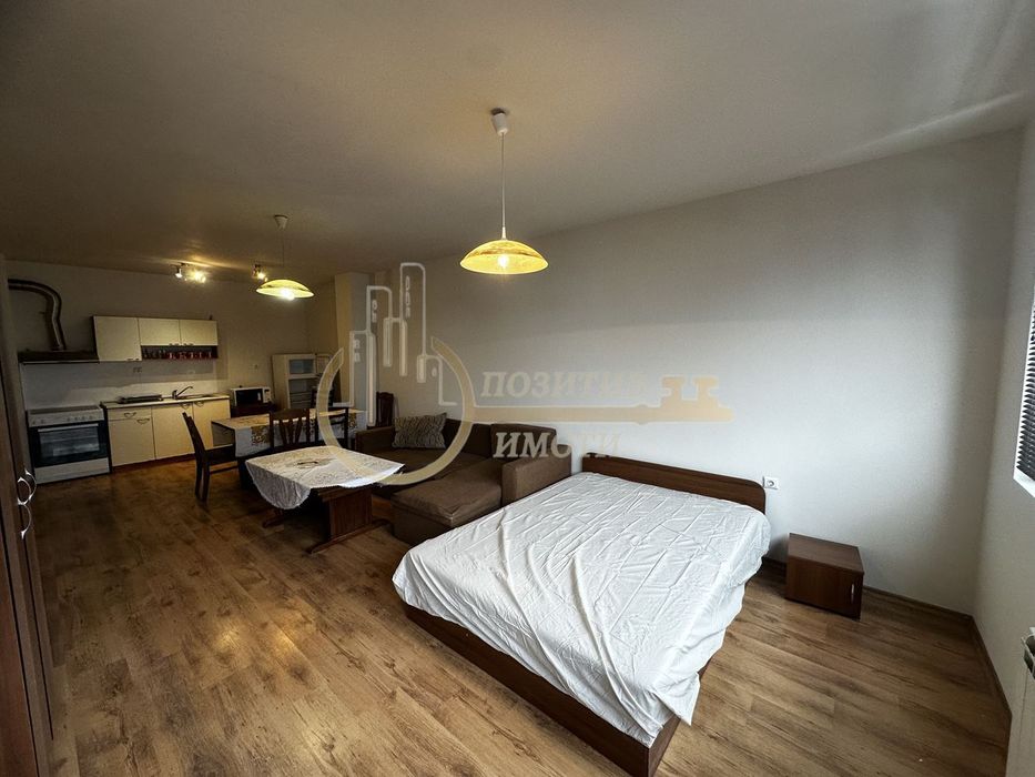 Дава се под наем Тристаен апартамент в София, Стрелбище - 112 кв.м за 797.64 € - Снимка #1