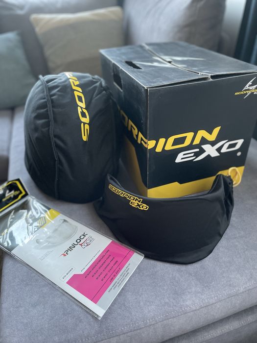 НОВА Дамска мото каска Scorpion Exo 2000 Evo Air Ipsum размер S 56см