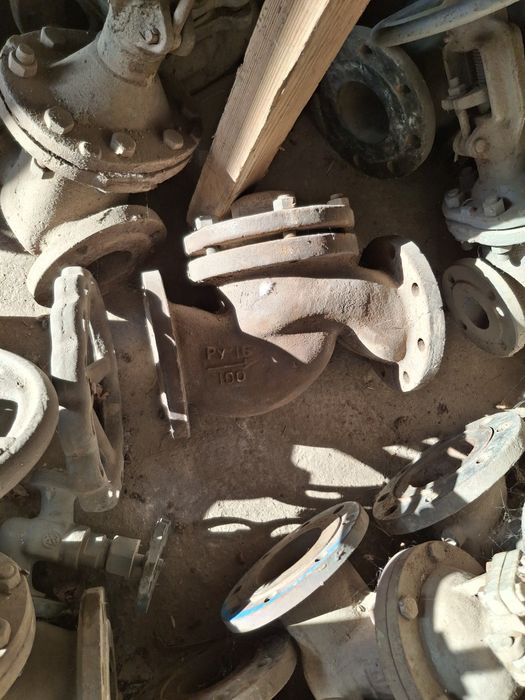 Продам обратный  клапан Ду 100 Ру 40