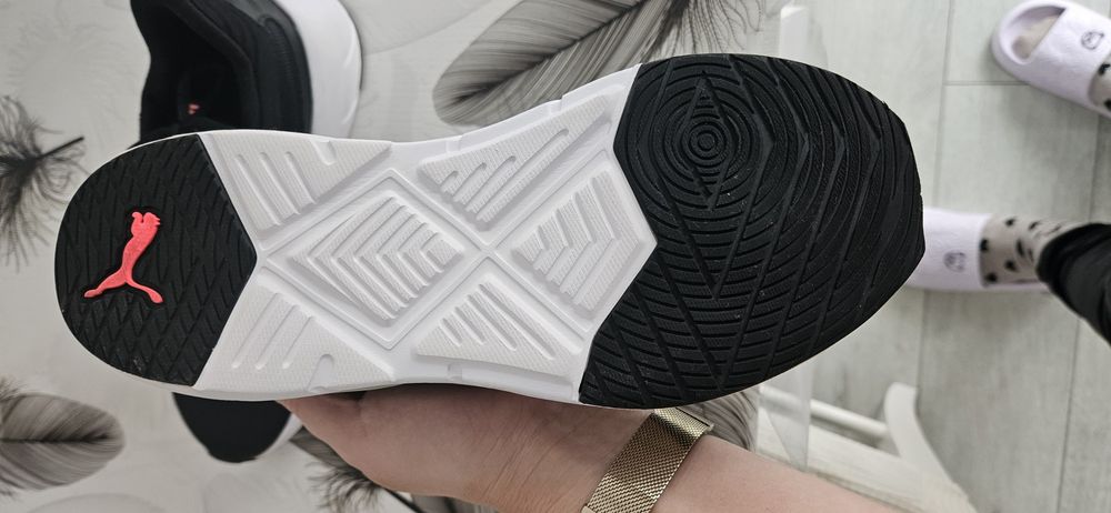 Adidasi sport Puma