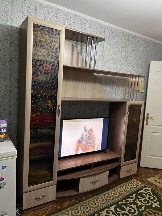 Стенка в гостиную