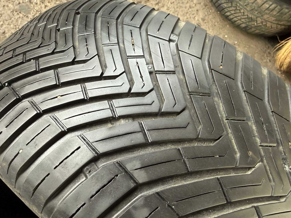 2x Anvelope All Season 235/55 r17 M+S - Continental AllSeasonContact