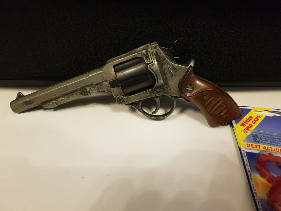 Pistol revolver jucarie cu capse