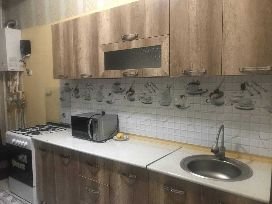 Улица Паркентская.Ипак Йули банк.Сдам 3к.квартиру на 5 этаже 9этажки.