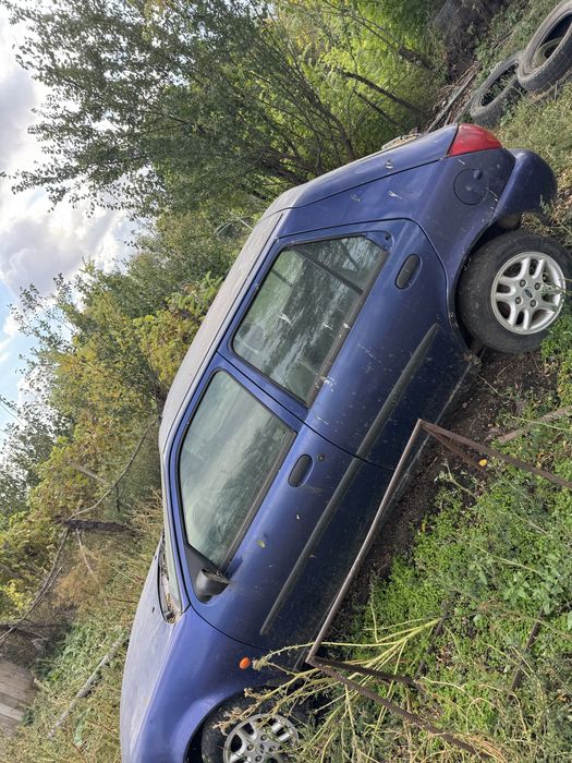 FORD Fiesta 0 — imagine 3