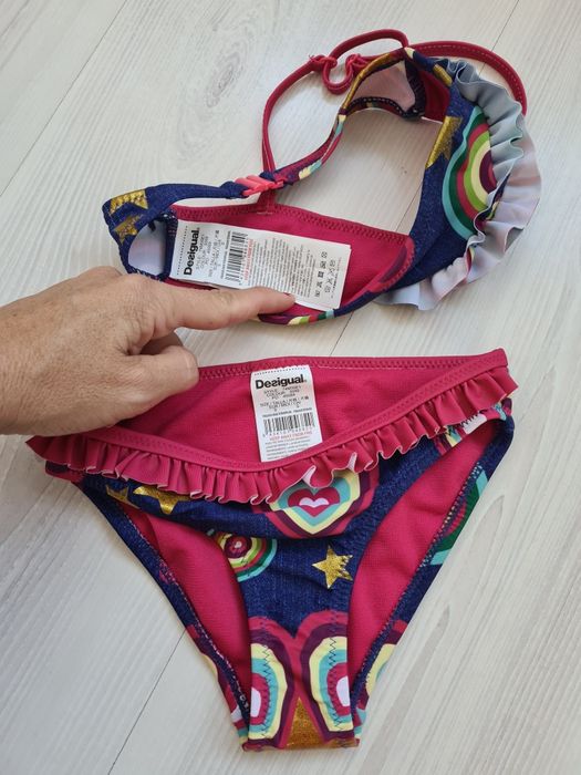 Costum de baie nou pt fetite 3-4 ani