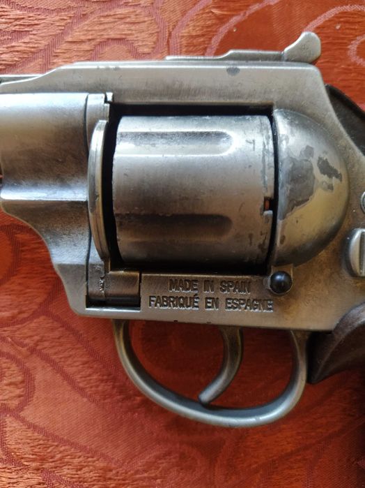 Gonher испански детски револвер с капси