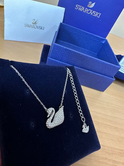 Дамско колие Сваровски / Swarovski лебед