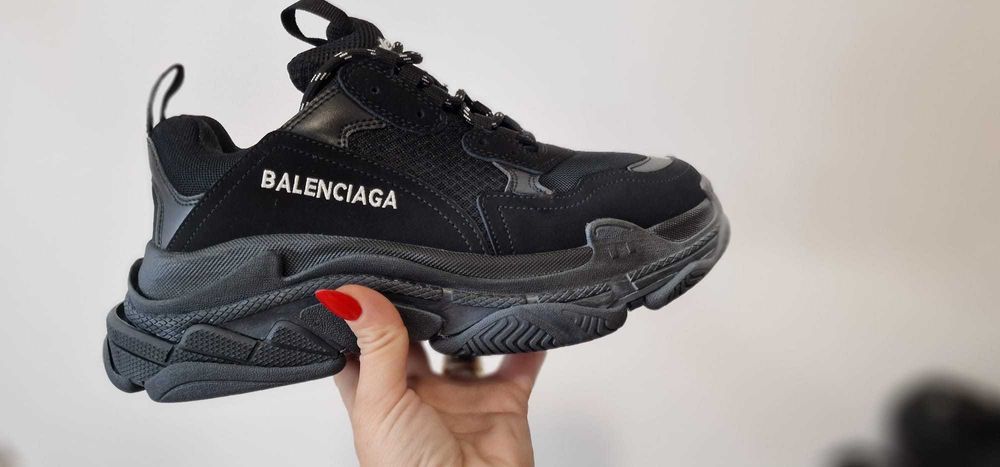 Balenciaga Triple S Premium