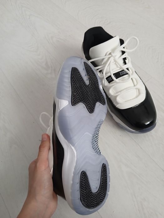 Продам 11 джорданы