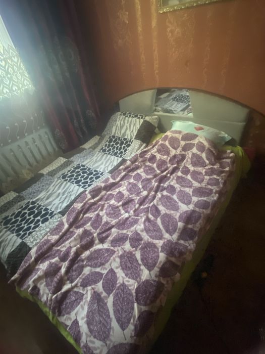 Продам кровать в хорошем состояние