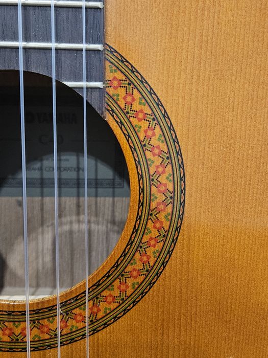 Классическая гитара Yamaha C40