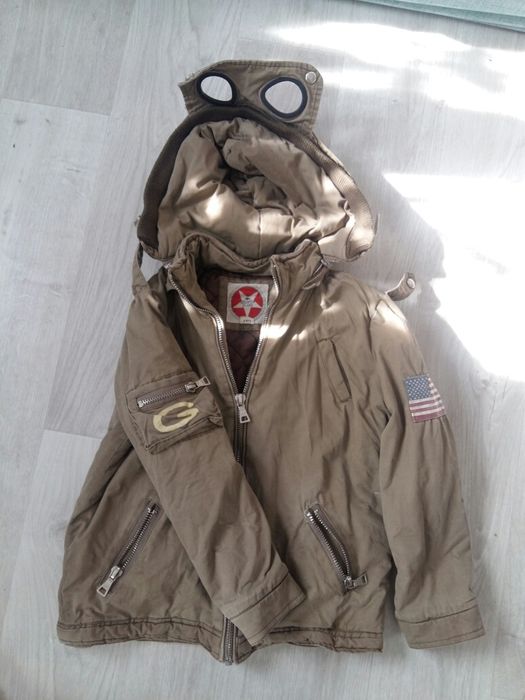 Продам куртки на мальчика