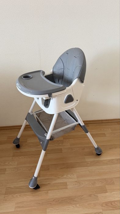 Столик для кормления