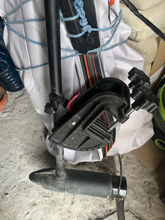 Vand motor barca electric  55 lbs