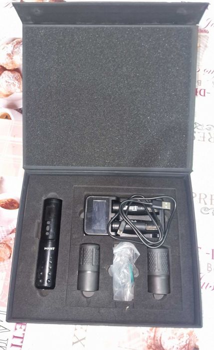 Masină de tatuaj tip stilou cu 2 baterii