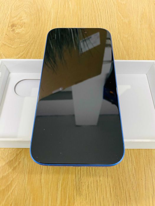 НОВ !!! Apple iPhone 16, 256GB, 5G, Ultramarine, 100%