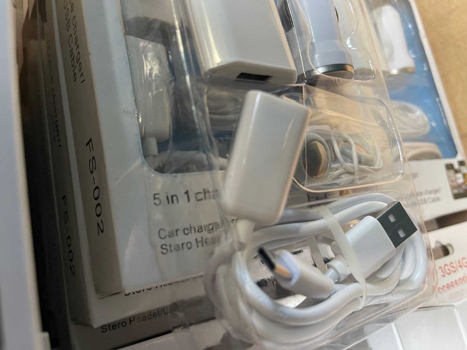 Кабел USB с тип C Адаптер Зарядно за автомобил С USB и слушалки