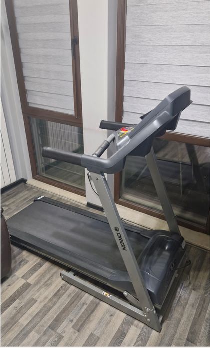 Бягаща пътечка Orion Race S1