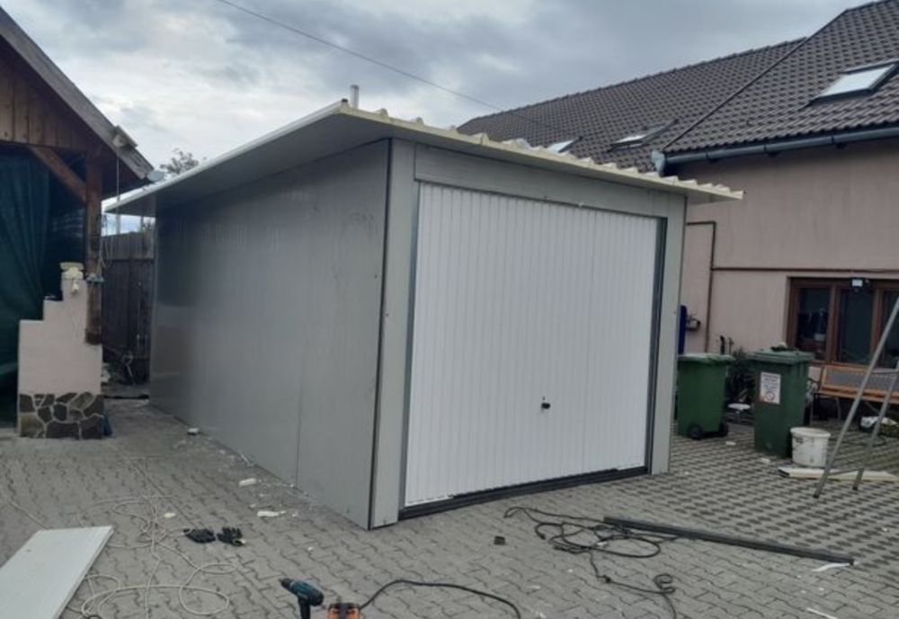 Vând garaj auto modulara