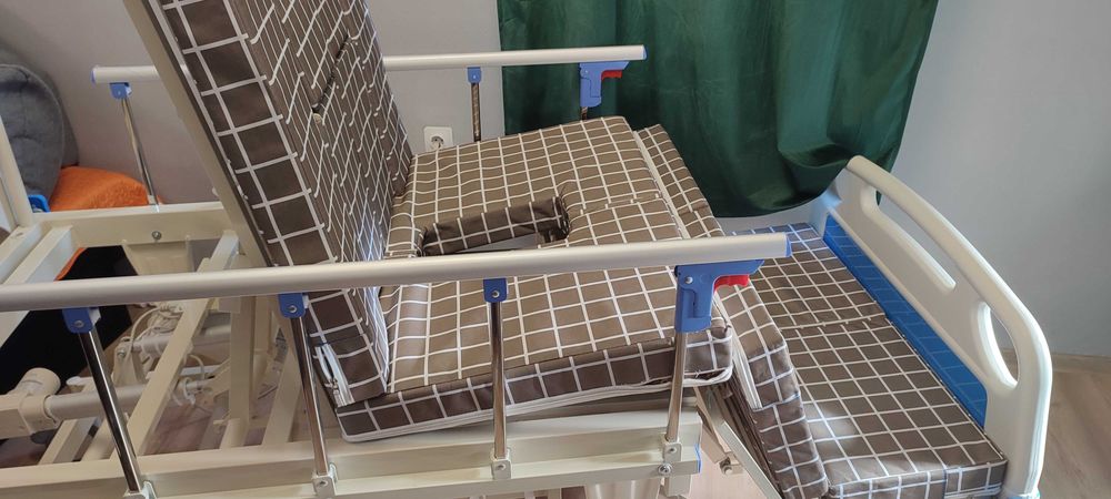 Pat medical pt persoane cu dizabilități aproape nou