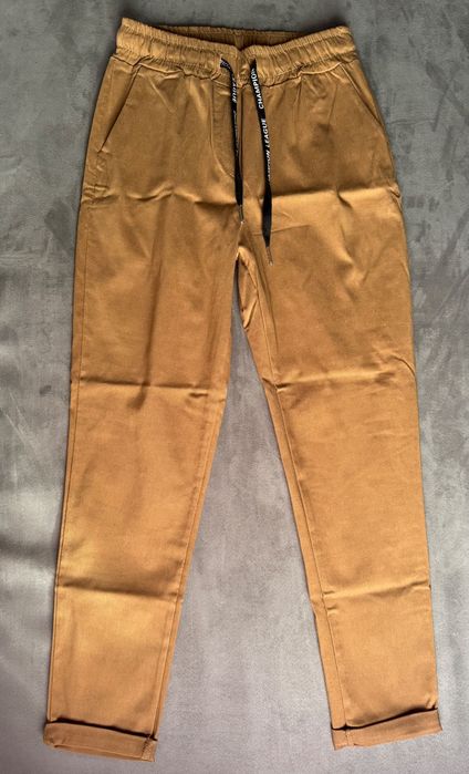 Дамски дънки - различни модели х15 лв.