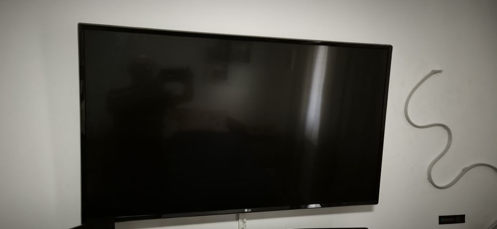 TV led LG  diagonala  108 cm