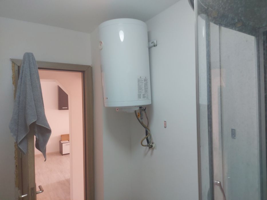 De vanzare apartament cu 2 camere renovat 50 mp etaji 4