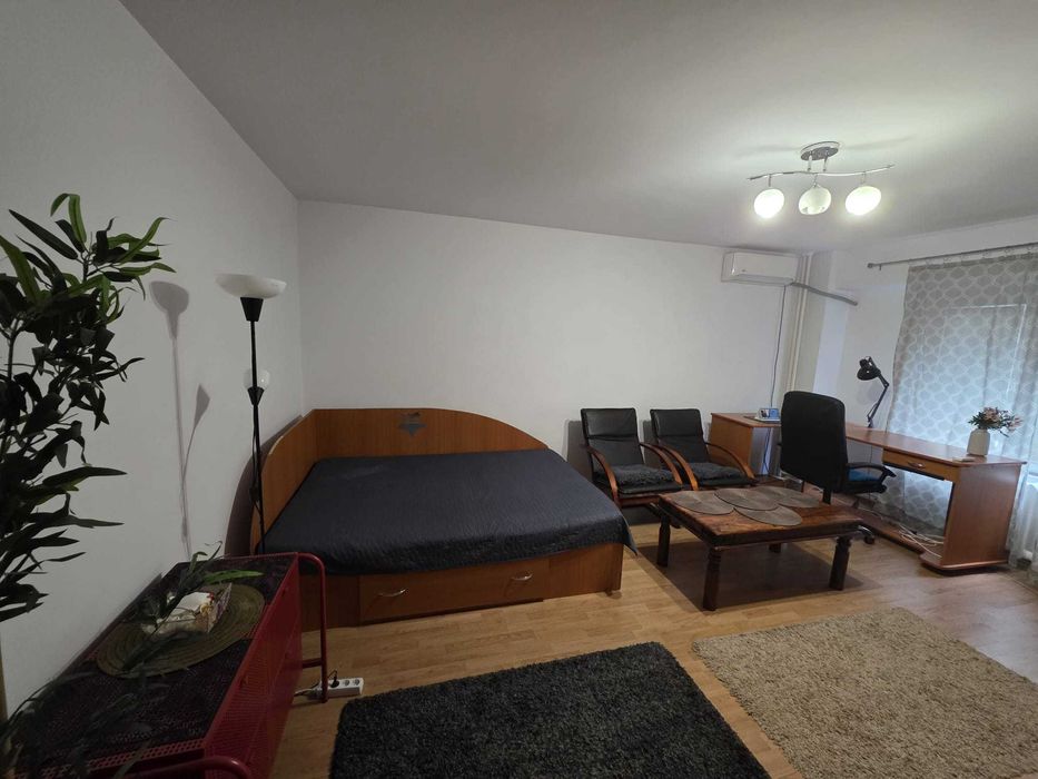 Inchiriere (inchiriez) garsoniera zona Panduri, etaj 2 din 8.