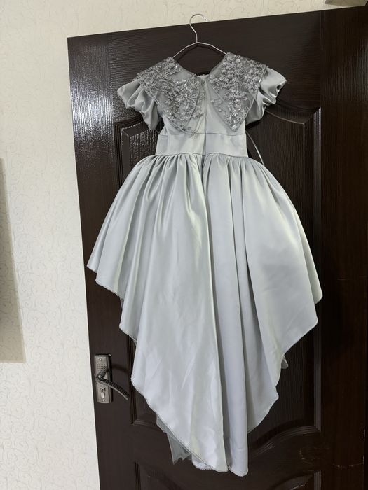 Платье на девочку