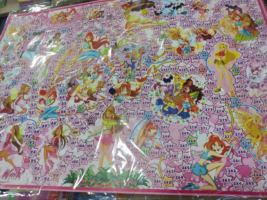 Настольная игра ходилка для девочек и мальчиков Винкс и Алладин