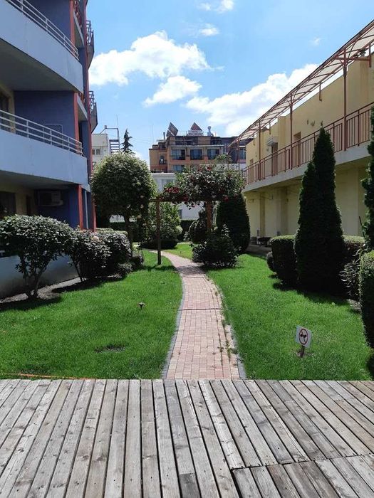 Oбзаведен двустаен апартамент под НАЕМ в центъра на Слънчев бряг!