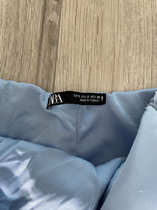 Vând rochie pentru evenimente