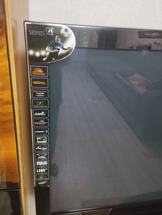 Продам большой телевизор SAMSUNG  130'