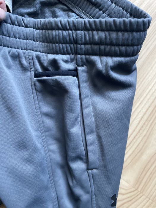 Under Armour / мъжки спортен панталон/долница L