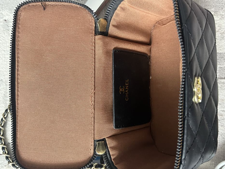 Сумка chanel продам