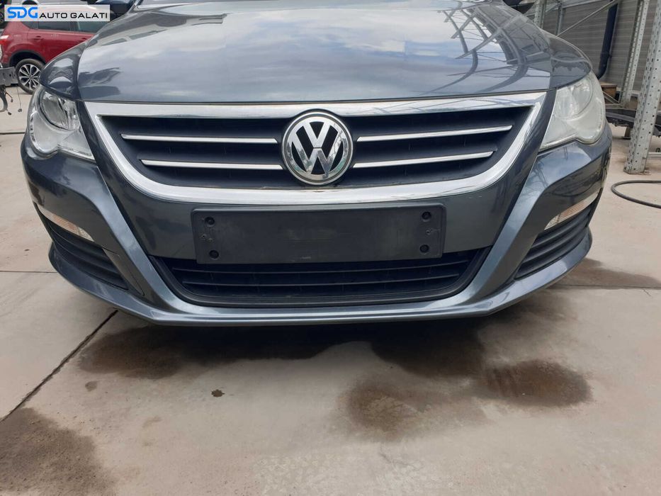 Bara Spoiler Fata Completa cu Grila si Emblema si Locas Senzori Parcare cu Imperfectiuni Volkswagen Passat CC 2008 - 2012 Culoare LK7X [K9968]