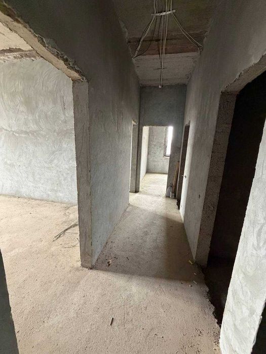 2х комнатная квартира 70кв/м в состоянии коробки, без глухих комнат