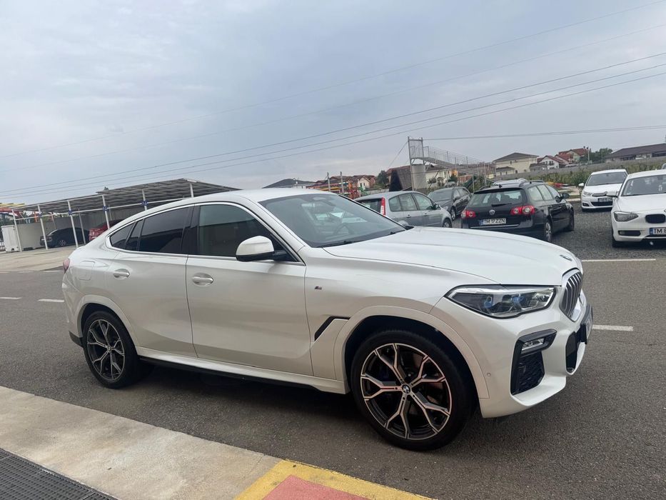 BMW X6 ,100000 km reali ,stare perfectă!