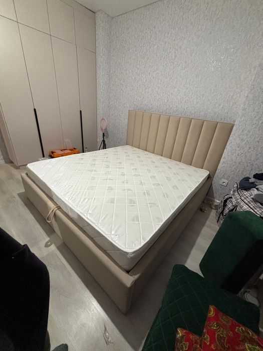 Кровать продам новый