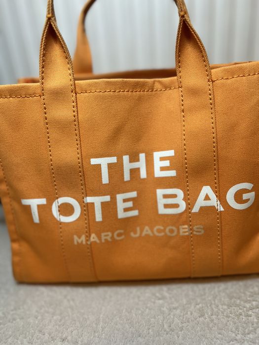 Marc Jacobs The Tote Bag Medium Orange Original