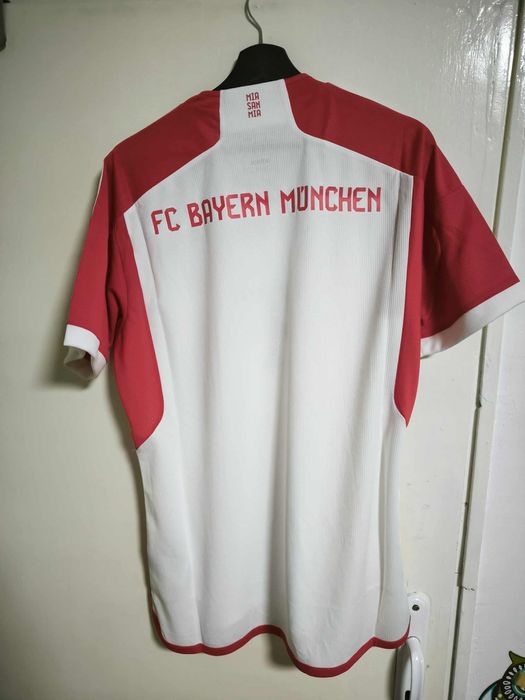 Нова оригинална тениска на Bayern Munich M u L размери