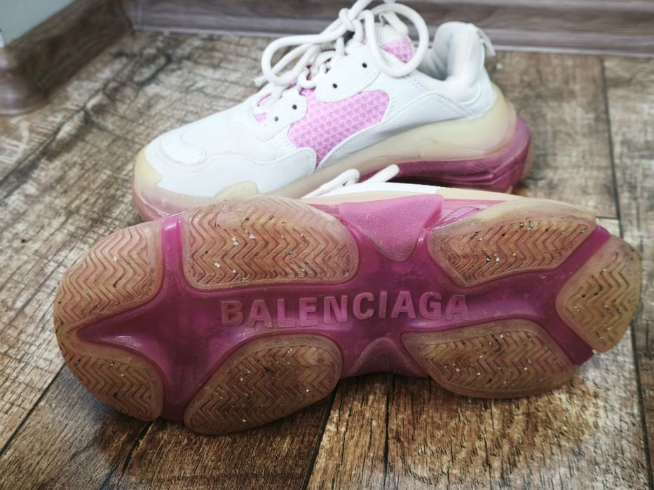 BALENCIAGA Triple S сникърси, номер 38
