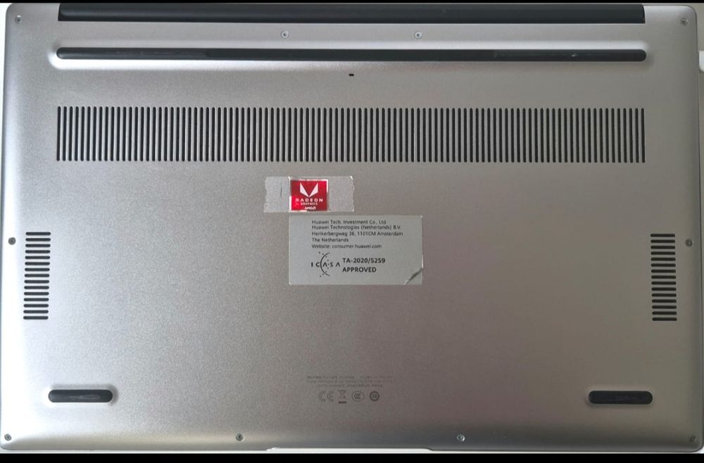 Laptop Huawei Matebook D15