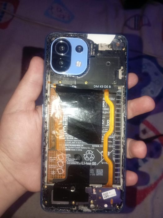 Продам Xiaomi mi 11 lite 5g ne