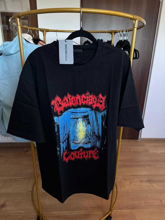 Tricou Balenciaga