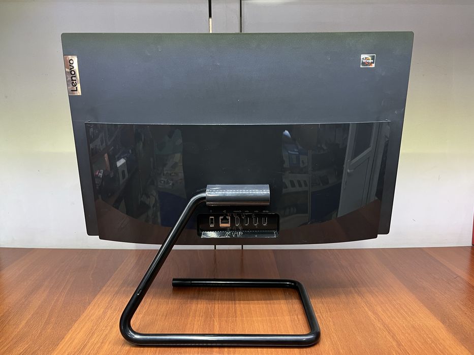 Моноблок Lenovo AIO