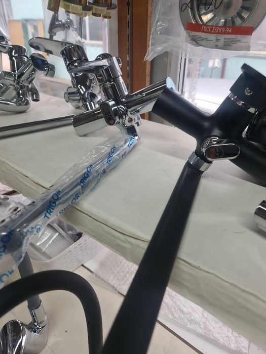 Смеситель для ванны