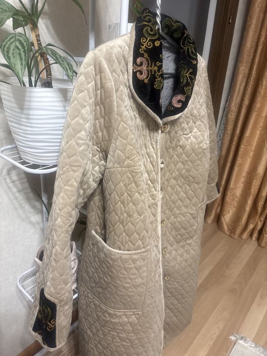 Продам осеннее стильное пальто