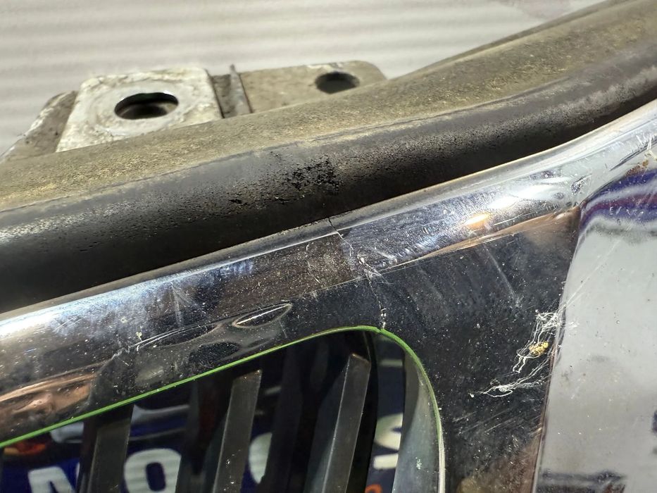 GRILĂ CENTRALĂ BARĂ FAȚĂ LEXUS GS 300 III 2009 3.0 BENZINA SEDAN COD OEM 5271130250 5311130C60 2005-2011